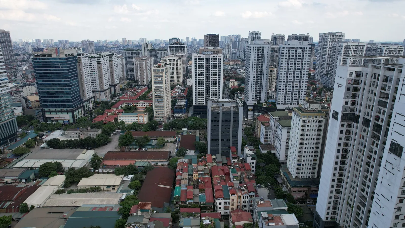 Căn hộ hiện đại nhìn ra thành phố ở Việt Nam
