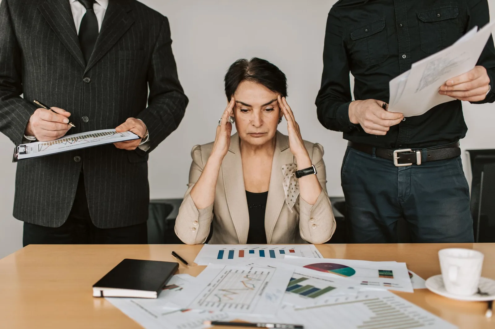Người trẻ châu Á căng thẳng vì đặt kỳ vọng quá cao