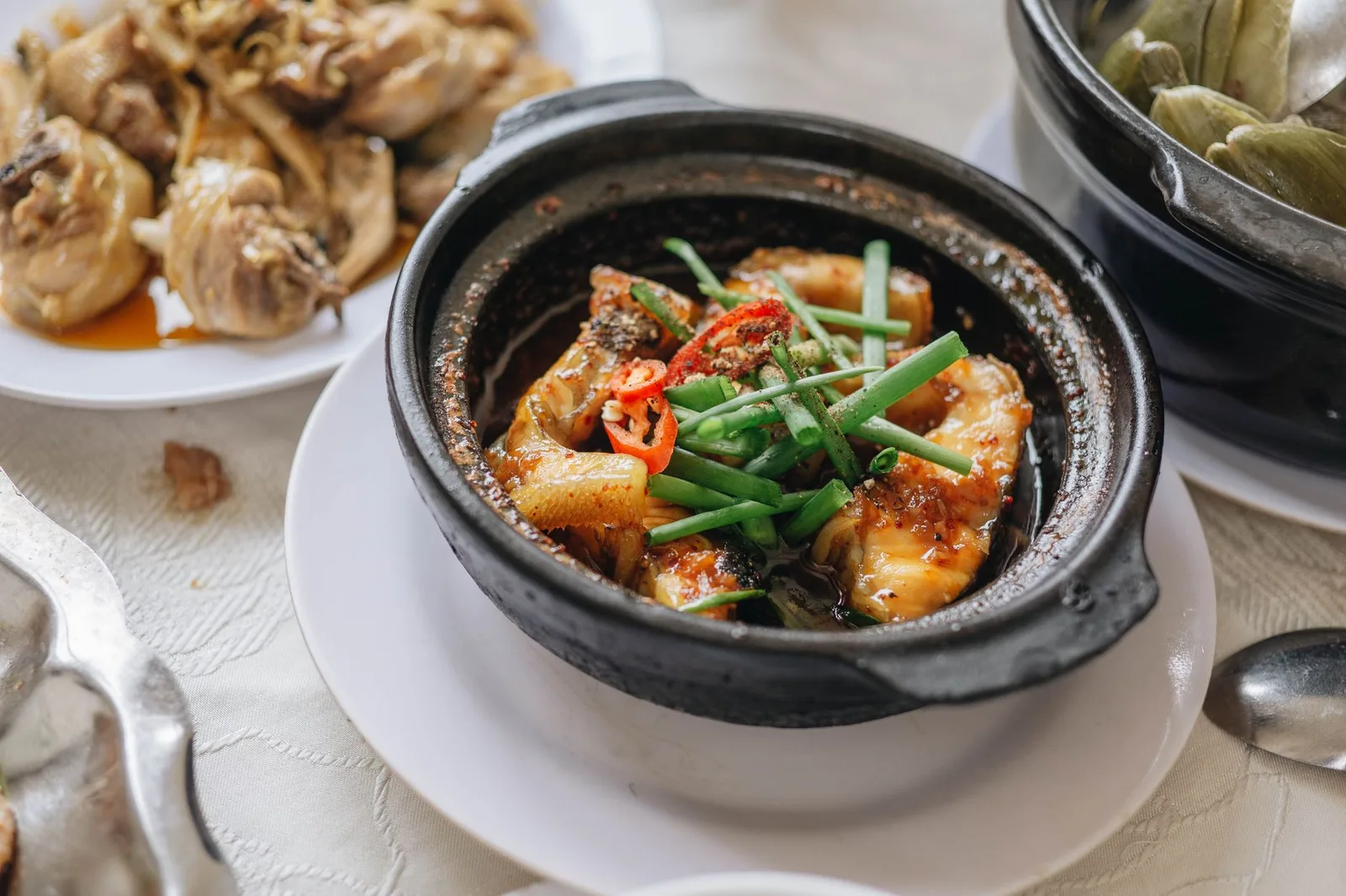 Nồi thắng cố nóng hổi món ăn truyền thống vùng cao