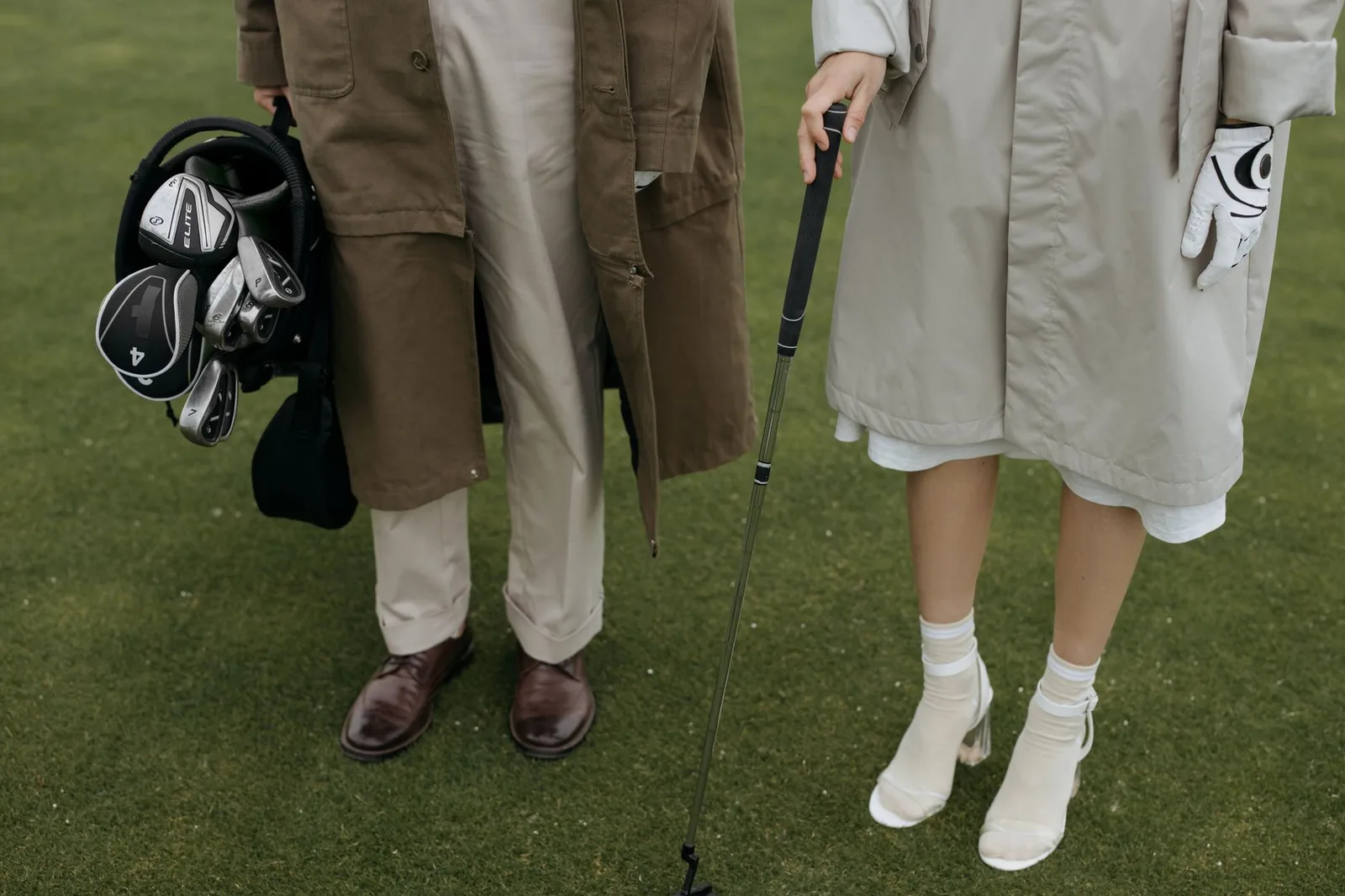 Bộ dụng cụ golf trong phòng nghỉ dưỡng cao cấp