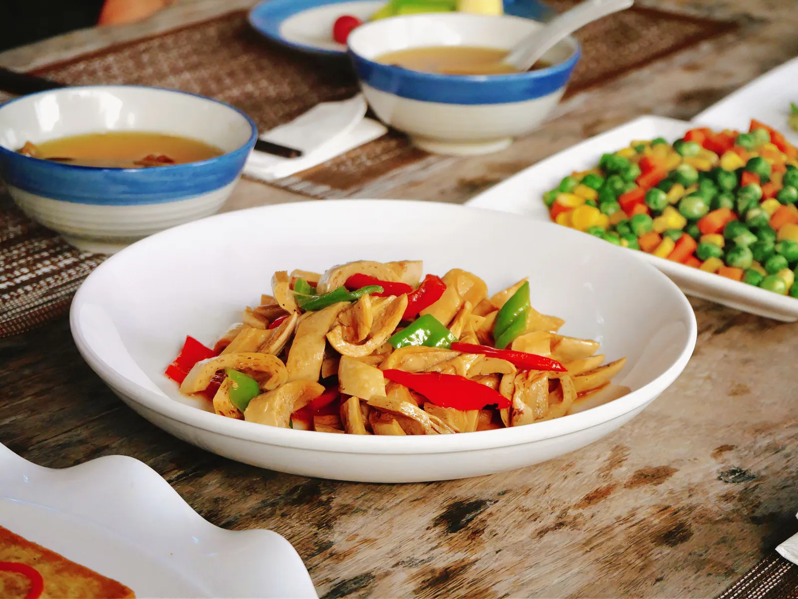 Bữa tối chay Việt Nam với nhiều món thanh đạm