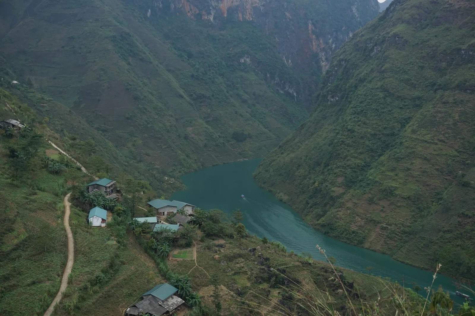 Thung lũng miền núi phía Bắc vào mùa thu