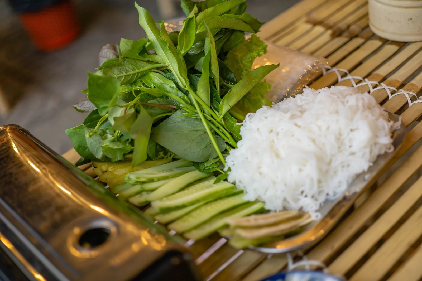Hạt cốm xanh non, dẻo và đều màu