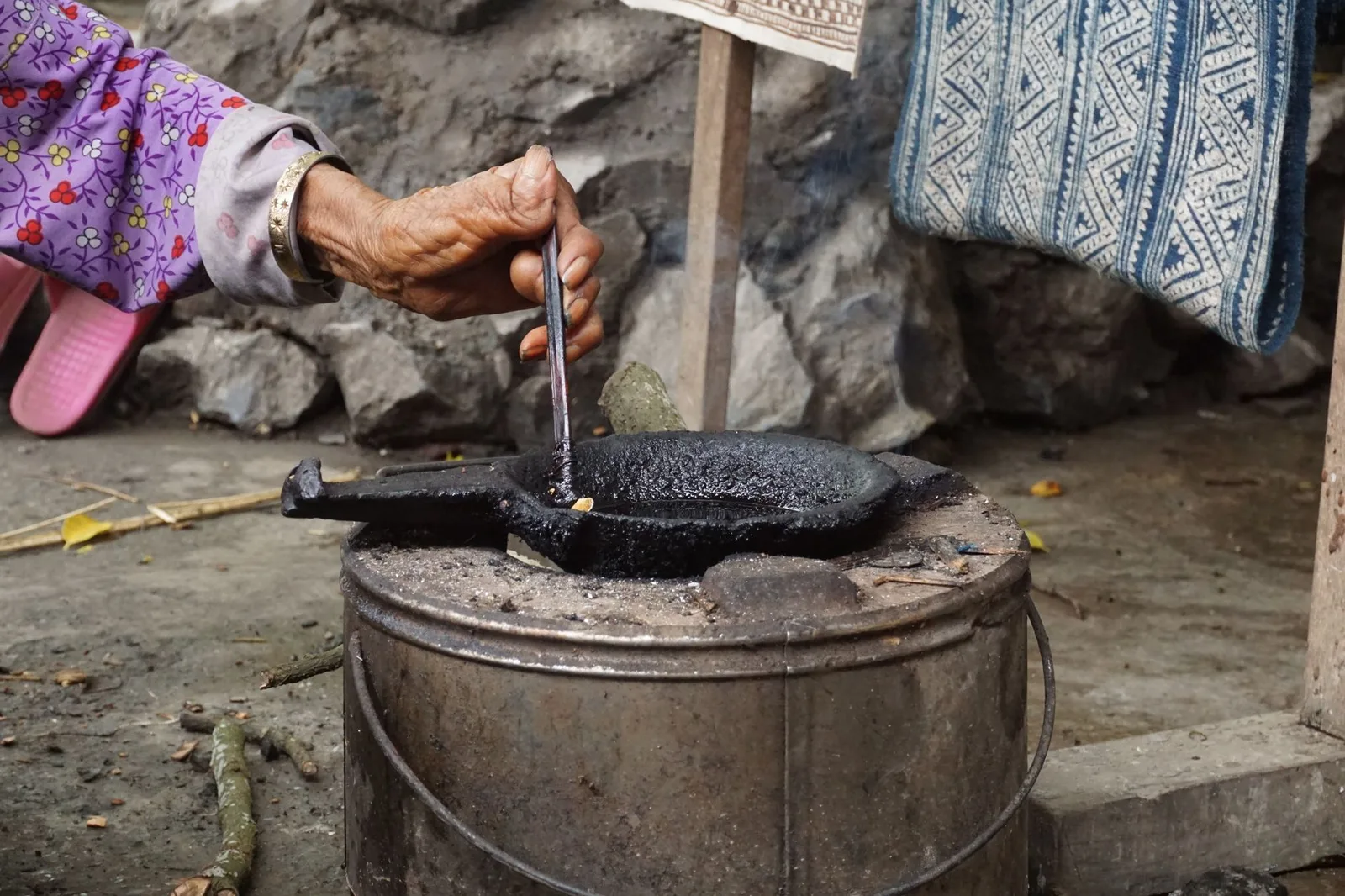 Kỹ thuật in tranh dân gian Việt Nam bằng nhiều ván khắc gỗ