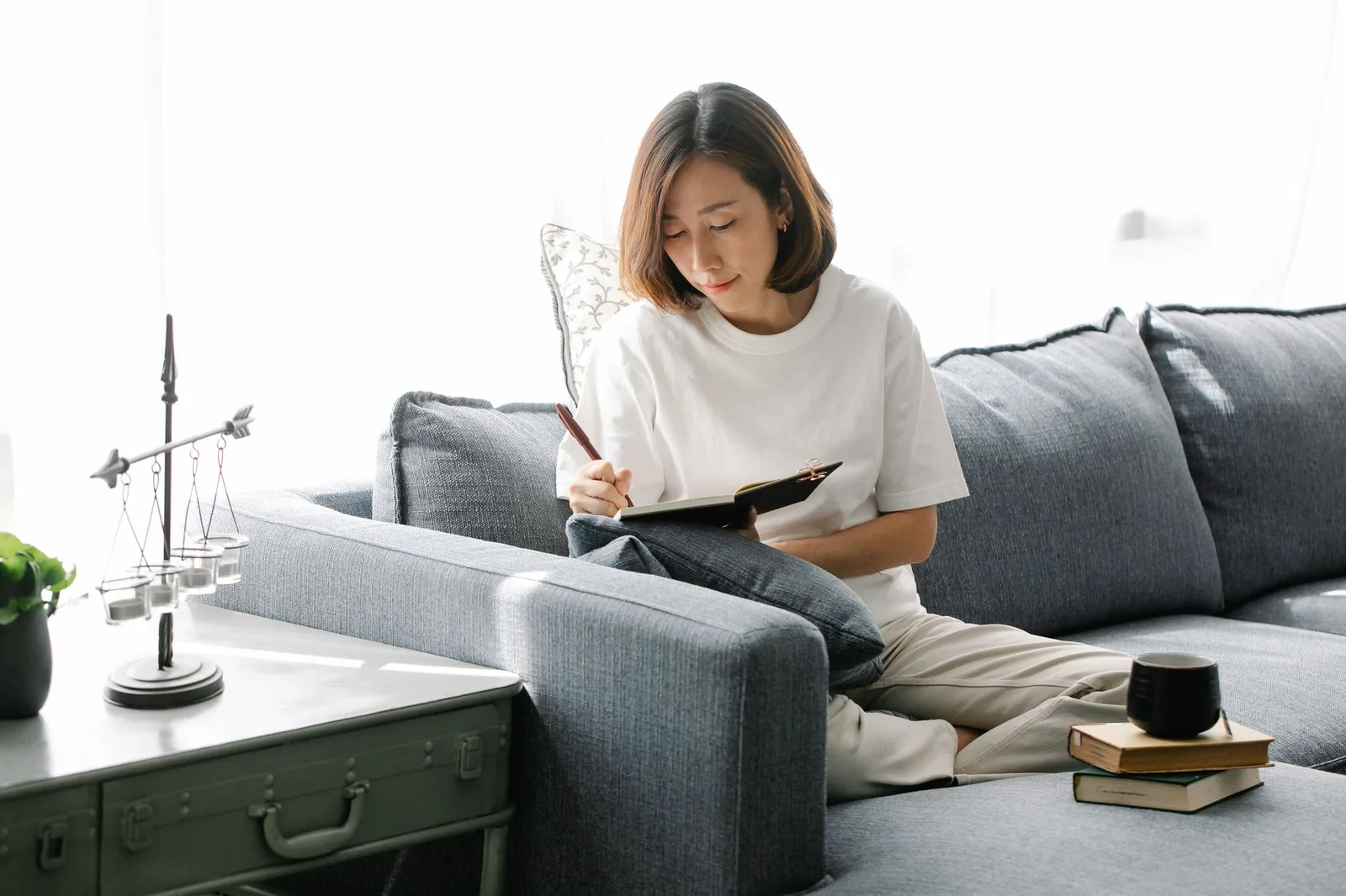 Người phụ nữ viết nhật ký để tìm lại điều mình yêu thích