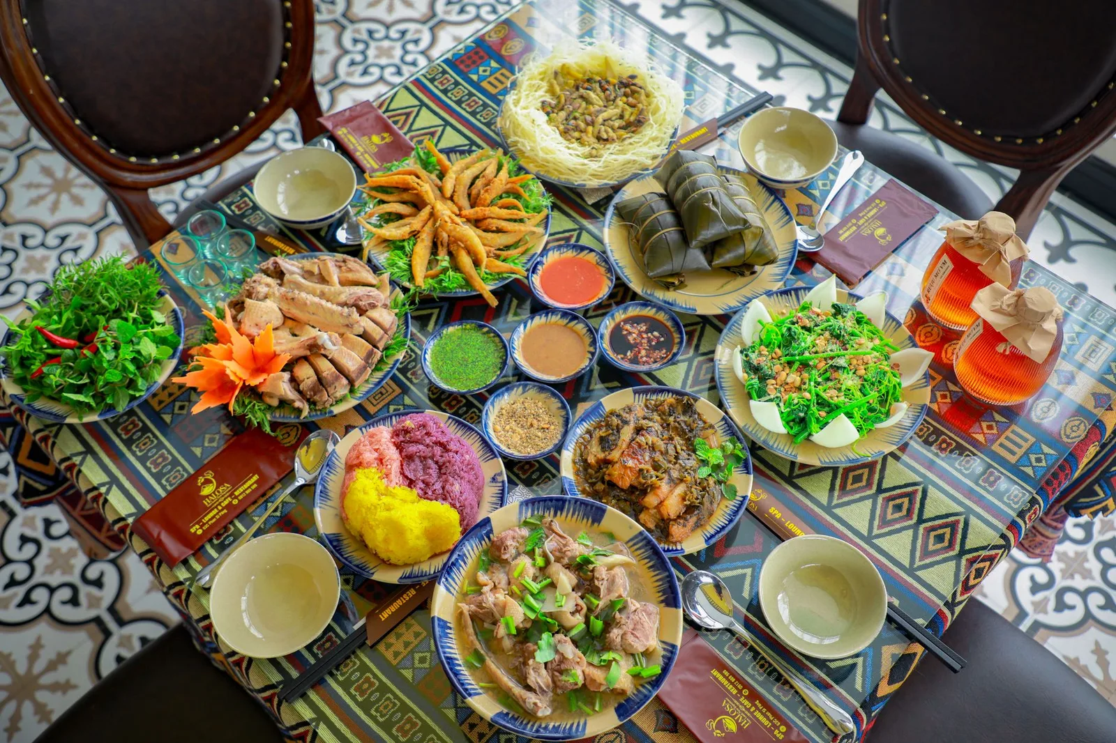 Các món mặn trong mâm cỗ Trung thu Huế