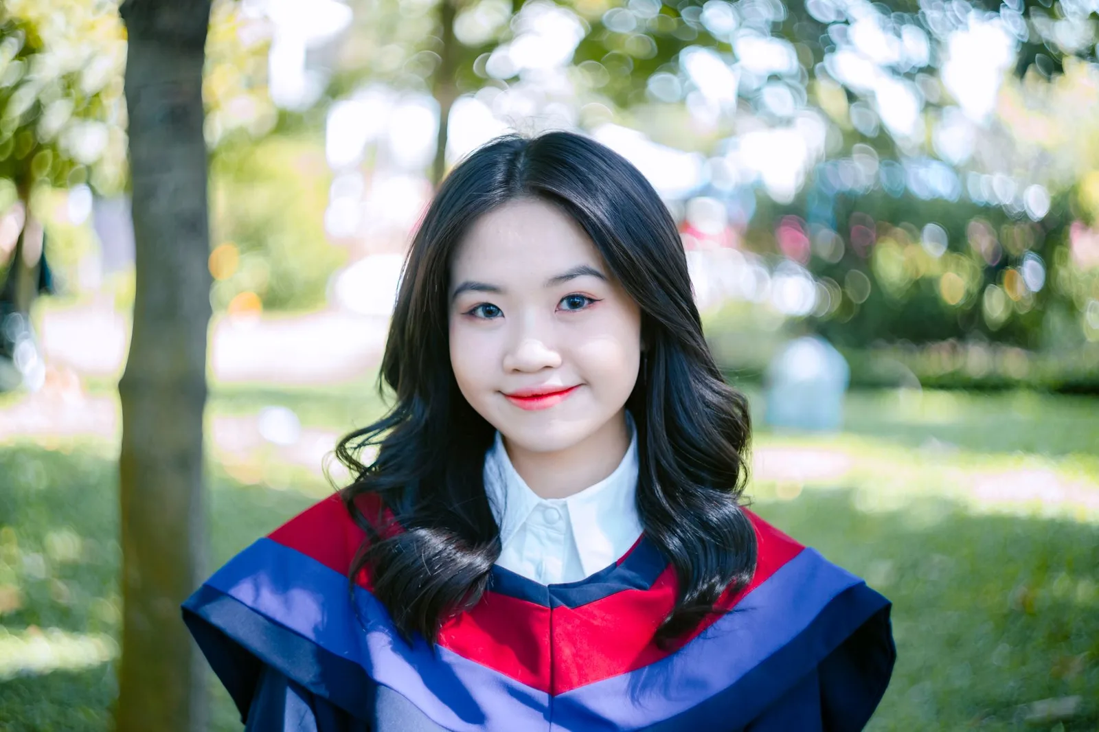 Người mới tốt nghiệp trao đổi định hướng với người cố vấn